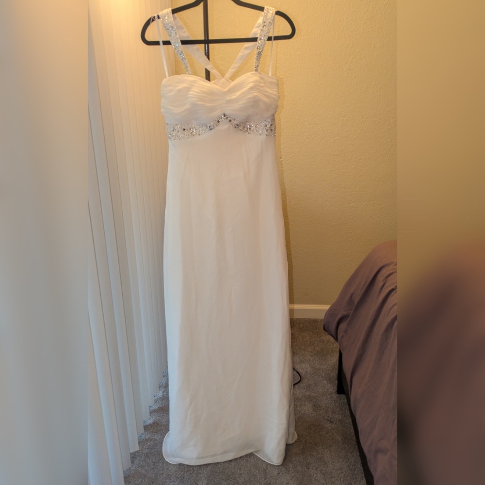 Size 8 A-Line White Empire-Waist Chiffon Wedding Dress with Rhinestone Straps